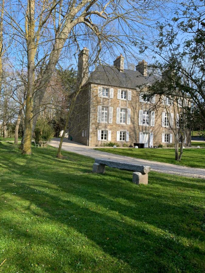 Le Logis K, Le Charme Au Coeur De Saint Pair Apartment Luaran gambar